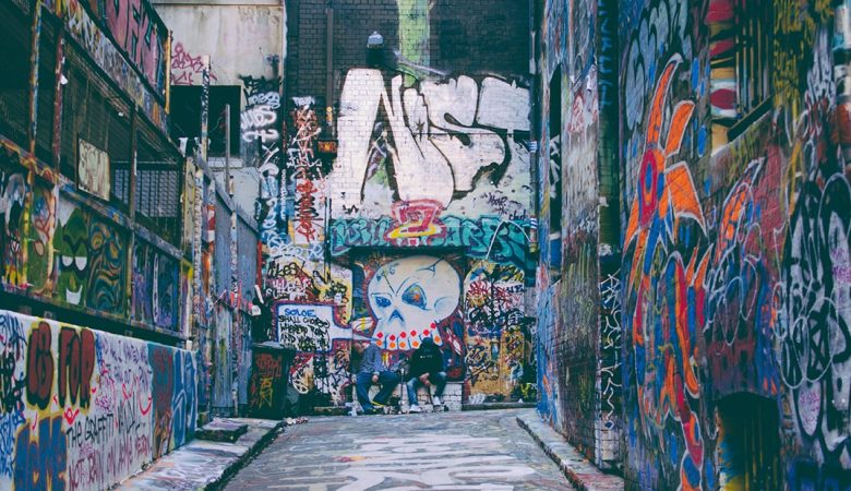 Graffiti-linda-xu-7pq_V5KGHCc-