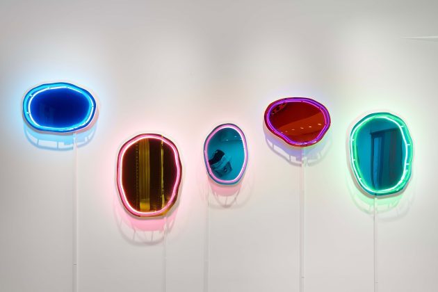 Installation view of five neon and mirrored sculptures from Esther Ruiz’s ongoing Well series at Purview, Gallery 85.